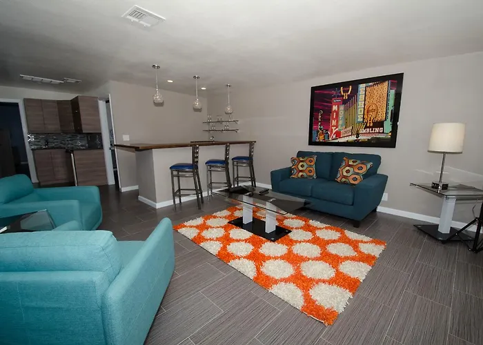 Thunderbird Boutique Hotel (Adults Only)